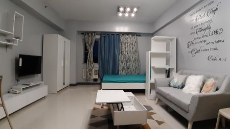 Fully Furnished 1 Bedroom Unit at Morgan Residences for Rent