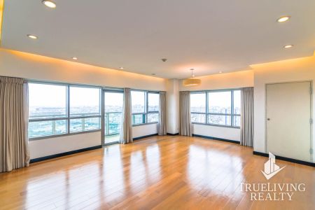 Semi-furnished 3BR Condo for Rent in TRAG Makati City