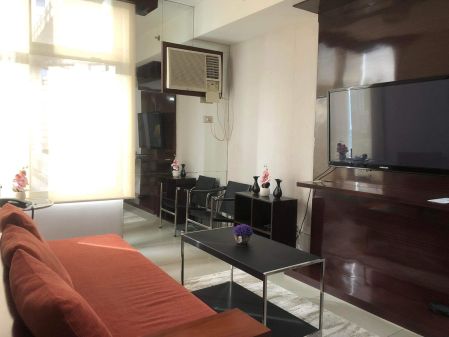 Fully Furnished 1 Bedroom Unit at Serenity Towers for Rent