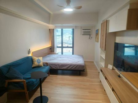 Fully Furnished Studio Condo for Rent Gentry Residences Salcedo