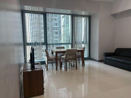 Semi Furnished 2BR Unit in One Uptown Residence Bgc Taguig
