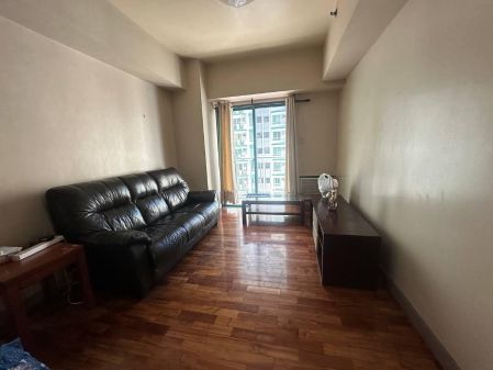 For Rent  2 Bedroom Unit with Maids Room in Bay Garden Club