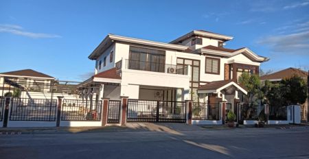 4 Bedroom House for Rent at Bali Mansions Southforbes