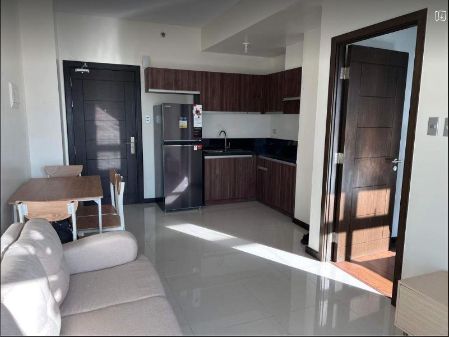 Fully Furnished 1 Bedroom Unit at Magnolia Residences for Rent