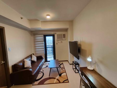 Fully Furnished 1 Bedroom Unit in Galleria Residences
