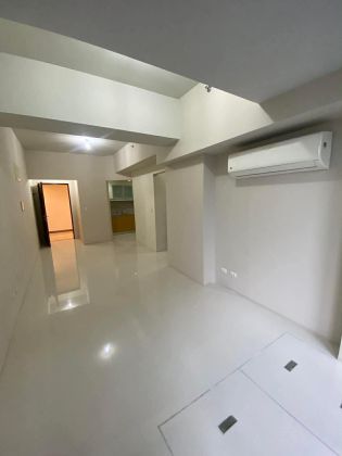  2 Bedroom Unit at Uptown Ritz for Rent