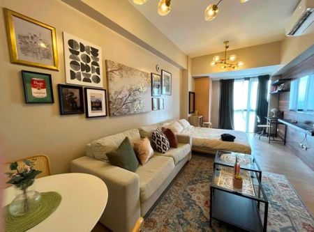 Fully Furnished Studio Unit in Eastwood City 