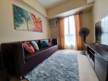 Fully Furnished 1 Bedroom with Parking at Avida Towers Riala
