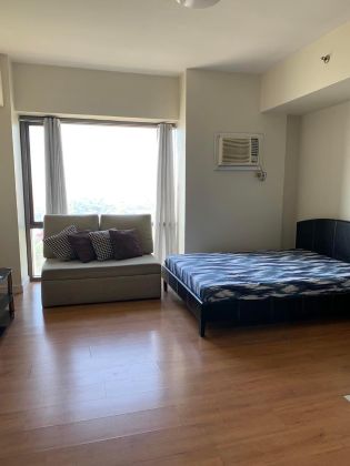 Fully Furnished Studio with Manila Bay View and Rizal Park