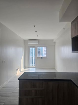 2BR Unit For Lease at The Maven at Capitol Commons  Estancia