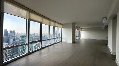 Semi Furnished 3 Bedroom Penthouse Unit in Proscenium at Rockwell