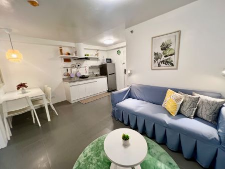 Modern Cozy 2 Bedroom Unit in Urban Deca Homes Hernan Cortes