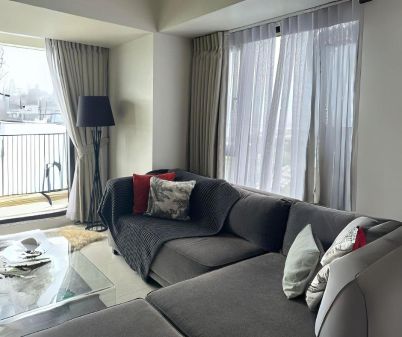 3 Bedrooms Seaview Balcony for Rent at Mandani Bay Suites Cebu