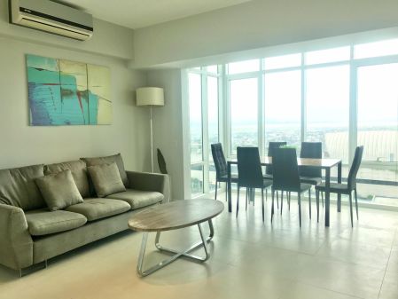 Fully Furnished 2 Bedroom Corner Unit Red Oak Serendra Bgc