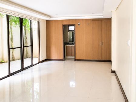 San Lorenzo Village Makati 3 Bedroom House for Rent