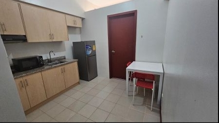 Urgent Fully Furnished 1 Bedroom Unit at Paseo De Roces Condomini