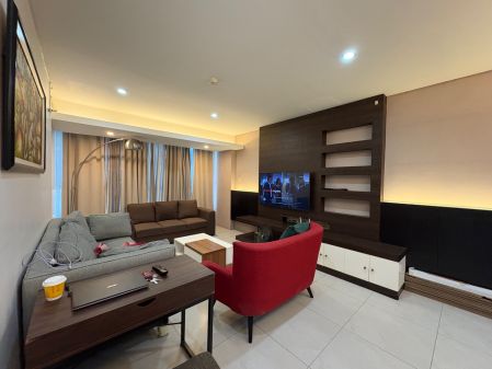 For Lease 3 Bedroom with Parking in Seibu Tower BGC Taguig