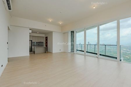 3BR Unit For Rent in Shang Residences at Wack Wack