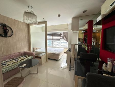 Furnished Studio for Lease in One Central Makati