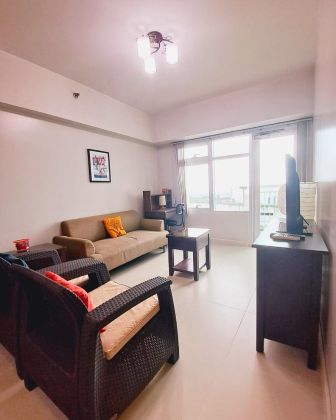 Fully Furnished 1 Bedroom Unit at Two Serendra for Rent
