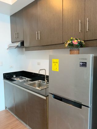1BR Fully Furnished at The Linear Makati
