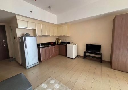 Good Deal Studio Unit for Rent in Venice Residences McKinley Hill