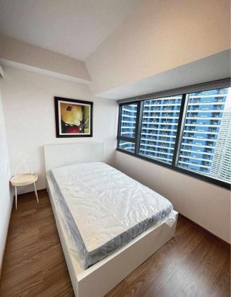 Astonishing Fully Furnished 1BR at The Rise Makati 