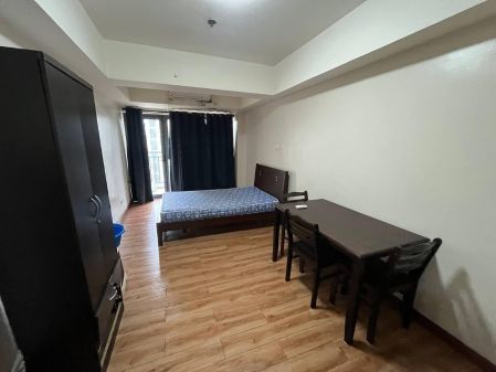 1 Bedroom Unit in Bayport West NAIA Garden Residences