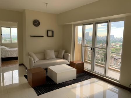 2Br fully furnished with balcony near ABS CBN in Scout area QC