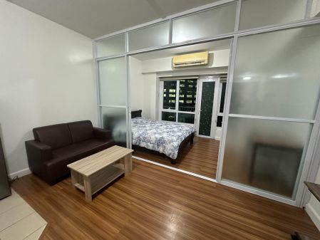 Semi Furnished 1 Bedroom Unit at The Grand Midori Makati