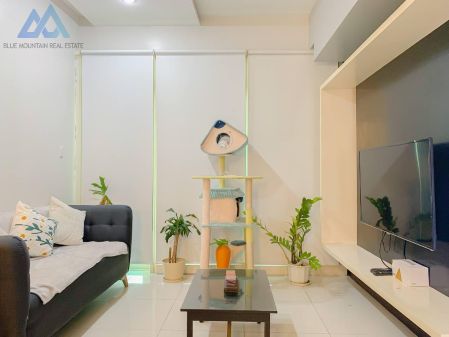 1BR Fully Furnished Condo Unit for Lease at 8 Forbes Town Road