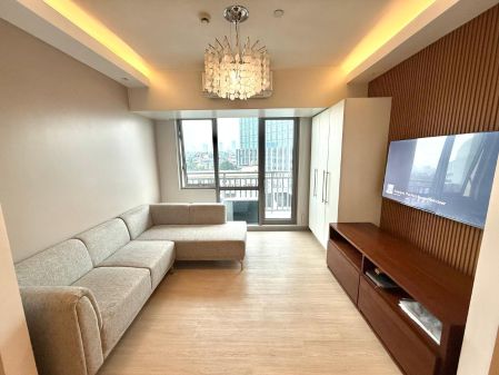 60sqm Special Interiored 1BR at 7F