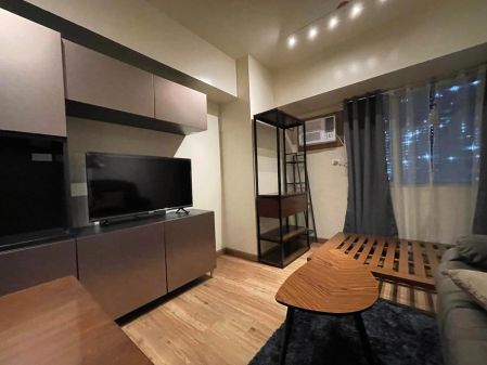 Elegant Studio Unit at Avida Sola for Rent