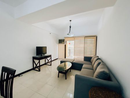 Fully Furnished 3 Bedroom Unit at Manhattan Square for Rent