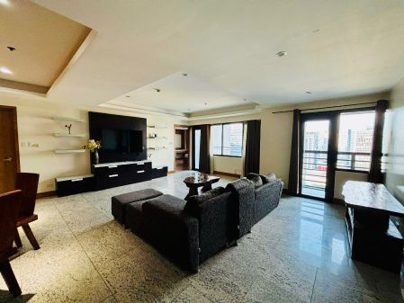 For Lease 3BR at Icon Plaza BGC