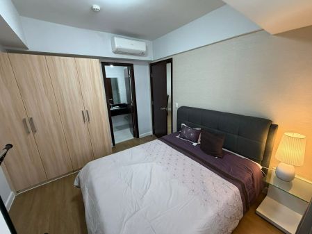Fully Furnished 1 Bedroom Unit at Verve Residences for Rent