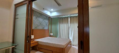 Fully Furnished 1BR with Balcony in The Infinity Fort Bonifacio