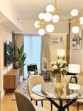 Fully Furnished 1 Bedroom Unit at Solinea for Rent