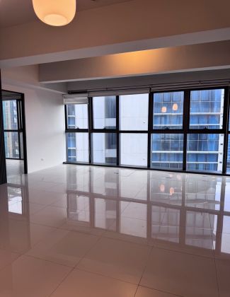 Unfurnished 5 Bedrooms Penthouse