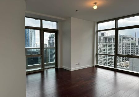 For Rent 2 Bedroom Unit in West Gallery Place