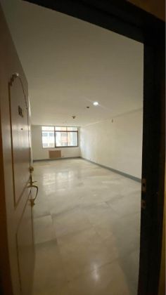 3 Bedroom Unfurnished for Rent in Aic Gold Tower