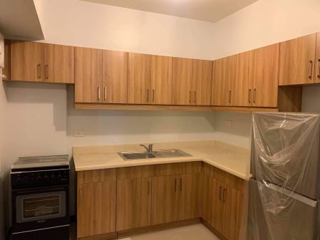 2BR Semi Furnished for Rent at Birchwood Acacia Estates