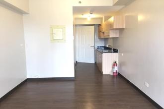  UNFURNISHED STUDIO CONDO UNIT FOR RENT NEAR LA SALLE in La Verti