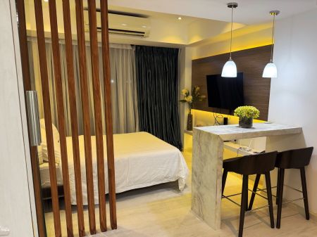 Fully Furnished  Studio Unit at Azure Urban Resort Residences