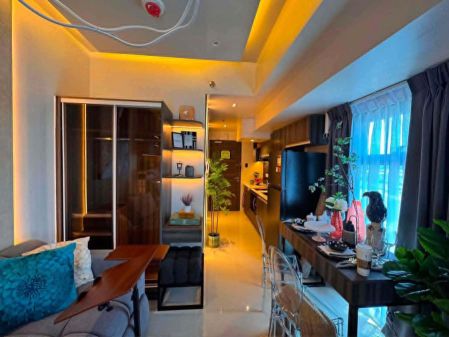 Fully Furnished Studio Type Condo for Rent at Cirrus Residences