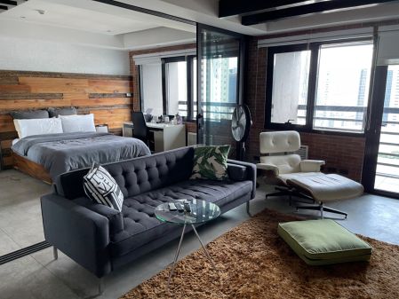 Fully Furnished 1 Bedroom Unit at Icon Plaza for Rent