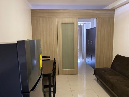 1BR with Balcony at Shore Residences near Mall of Asia