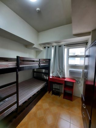 Fully furnished studio near DLSU Taft OAP