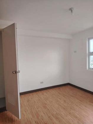 Unit for Rent 15th Floor at MetroTowne Las Pinas
