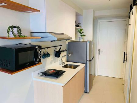 Semi Furnished Studio Unit for Rent at The Arton by Rockwell